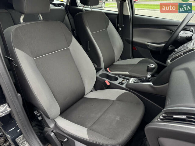 Форд Фокус 2013 у Луцьку на Automoto.ua Чорний Форд Фокус, об'ємом двигуна 1.6 л та пробігом 239 тис. км за 7150 $, фото 11 на Automoto.ua