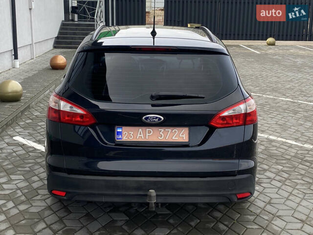 Черный Форд Фокус, объемом двигателя 1.6 л и пробегом 163 тыс. км за 7600 $, фото 7 на Automoto.ua