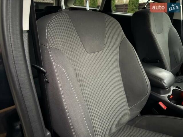 Чорний Форд Фокус, об'ємом двигуна 1.6 л та пробігом 227 тис. км за 8450 $, фото 74 на Automoto.ua