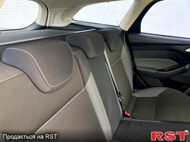 Чорний Форд Фокус, об'ємом двигуна 1.6 л та пробігом 163 тис. км за 7600 $, фото 11 на Automoto.ua