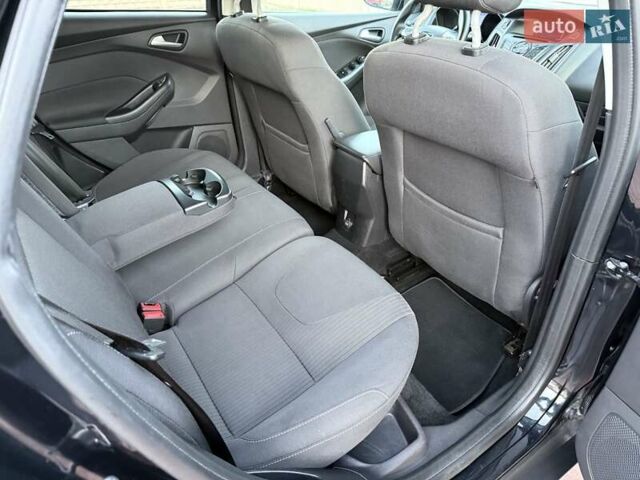 Чорний Форд Фокус, об'ємом двигуна 1.6 л та пробігом 235 тис. км за 8650 $, фото 143 на Automoto.ua
