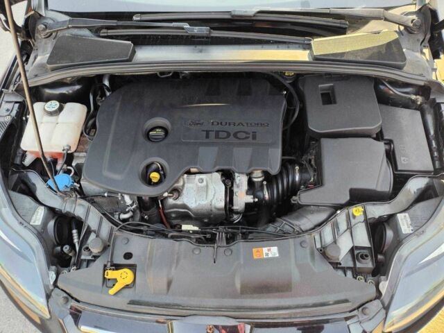 Чорний Форд Фокус, об'ємом двигуна 1.6 л та пробігом 221 тис. км за 8450 $, фото 6 на Automoto.ua