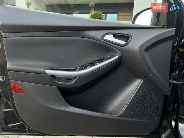 Чорний Форд Фокус, об'ємом двигуна 1.6 л та пробігом 218 тис. км за 8950 $, фото 83 на Automoto.ua