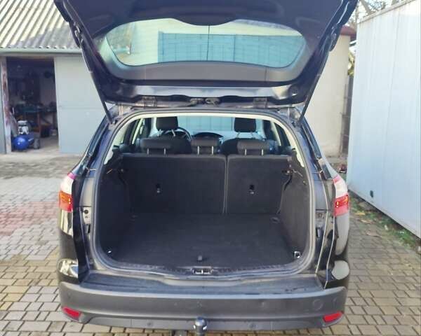 Форд Фокус 2013 в Радивилове на Automoto.ua Черный Форд Фокус, объемом двигателя 1.6 л и пробегом 260 тыс. км за 8650 $, фото 15 на Automoto.ua