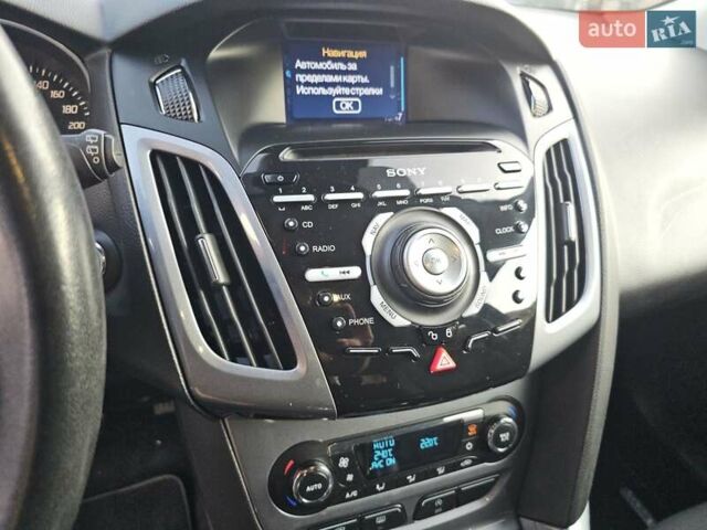 Форд Фокус 2013 у Стрые на Automoto.ua Чорний Форд Фокус, об'ємом двигуна 1.6 л та пробігом 227 тис. км за 8550 $, фото 13 на Automoto.ua