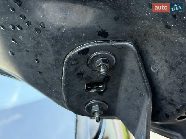Черный Форд Фокус, объемом двигателя 1.6 л и пробегом 237 тыс. км за 8250 $, фото 64 на Automoto.ua