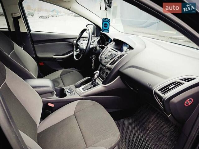 Черный Форд Фокус, объемом двигателя 2 л и пробегом 214 тыс. км за 7600 $, фото 20 на Automoto.ua