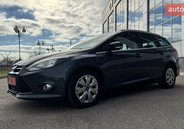 Чорний Форд Фокус, об'ємом двигуна 1.6 л та пробігом 265 тис. км за 9299 $, фото 7 на Automoto.ua