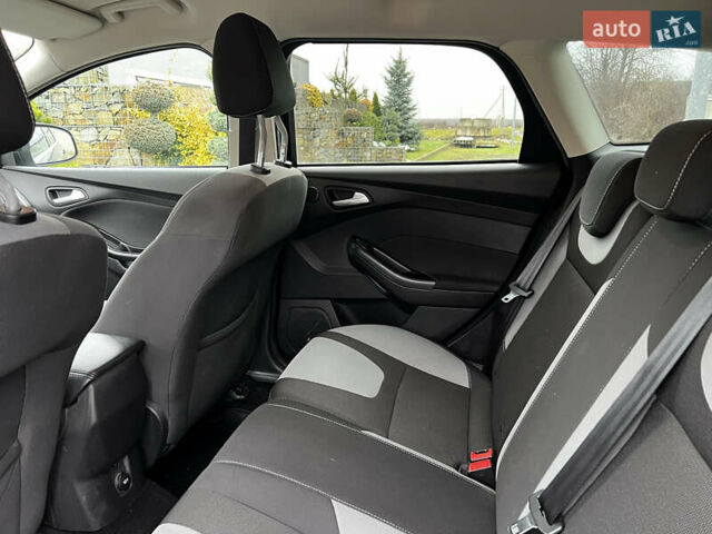 Черный Форд Фокус, объемом двигателя 1.6 л и пробегом 190 тыс. км за 7700 $, фото 40 на Automoto.ua