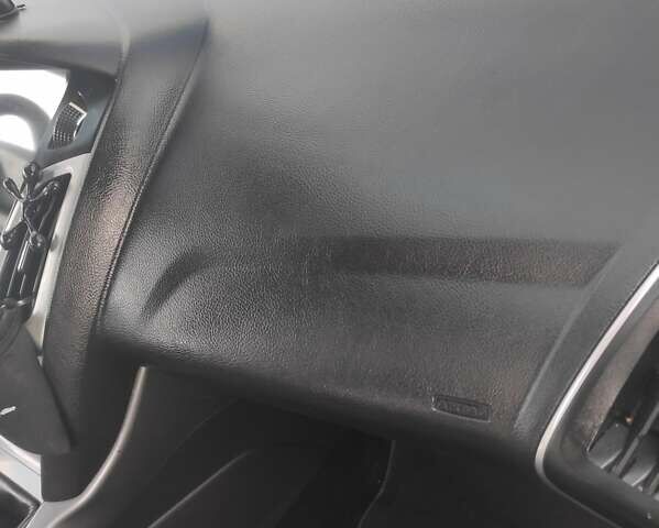 Форд Фокус 2013 у Львові на Automoto.ua Чорний Форд Фокус, об'ємом двигуна 1.6 л та пробігом 252 тис. км за 10500 $, фото 8 на Automoto.ua