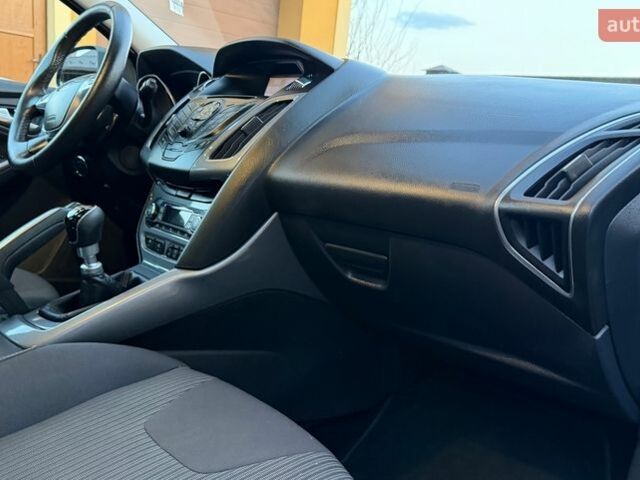 Чорний Форд Фокус, об'ємом двигуна 1.6 л та пробігом 183 тис. км за 8950 $, фото 99 на Automoto.ua