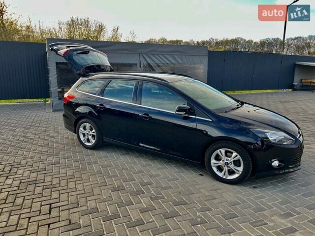 Черный Форд Фокус, объемом двигателя 1 л и пробегом 191 тыс. км за 7000 $, фото 3 на Automoto.ua
