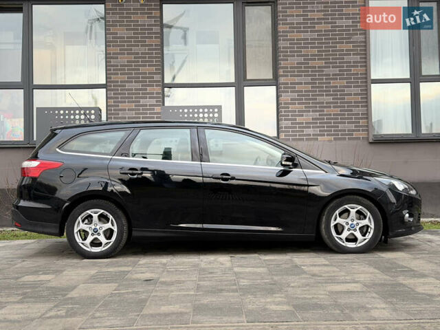 Черный Форд Фокус, объемом двигателя 1.6 л и пробегом 236 тыс. км за 8100 $, фото 5 на Automoto.ua