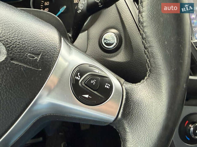 Черный Форд Фокус, объемом двигателя 1.6 л и пробегом 253 тыс. км за 6999 $, фото 54 на Automoto.ua