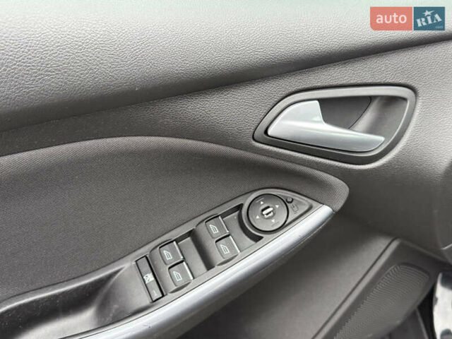 Чорний Форд Фокус, об'ємом двигуна 1.6 л та пробігом 213 тис. км за 8700 $, фото 46 на Automoto.ua