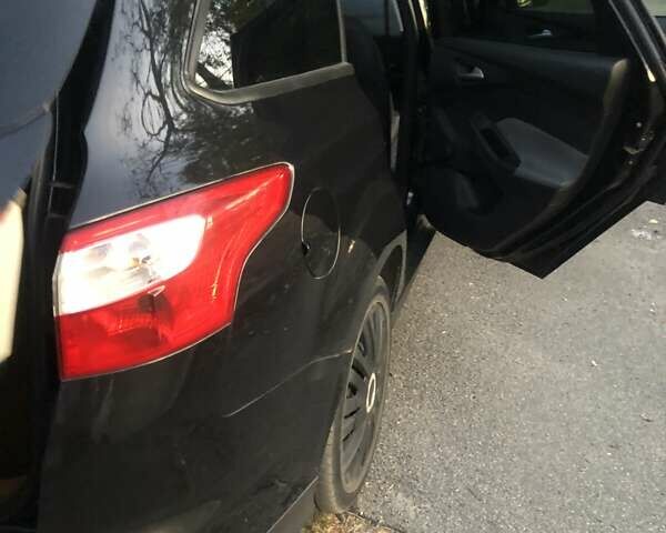 Черный Форд Фокус, объемом двигателя 1.6 л и пробегом 330 тыс. км за 7700 $, фото 25 на Automoto.ua