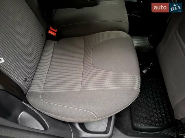 Чорний Форд Фокус, об'ємом двигуна 1.6 л та пробігом 227 тис. км за 8450 $, фото 69 на Automoto.ua