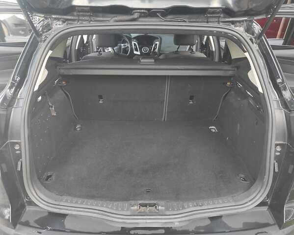 Форд Фокус 2013 у Львові на Automoto.ua Чорний Форд Фокус, об'ємом двигуна 1.6 л та пробігом 252 тис. км за 10500 $, фото 17 на Automoto.ua