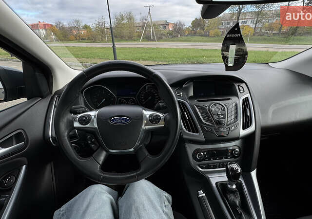 Чорний Форд Фокус, об'ємом двигуна 1.6 л та пробігом 265 тис. км за 9299 $, фото 25 на Automoto.ua