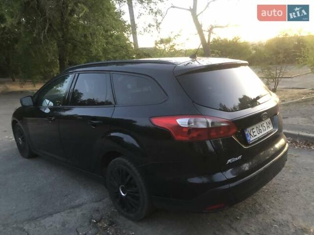Черный Форд Фокус, объемом двигателя 1.6 л и пробегом 330 тыс. км за 7700 $, фото 3 на Automoto.ua