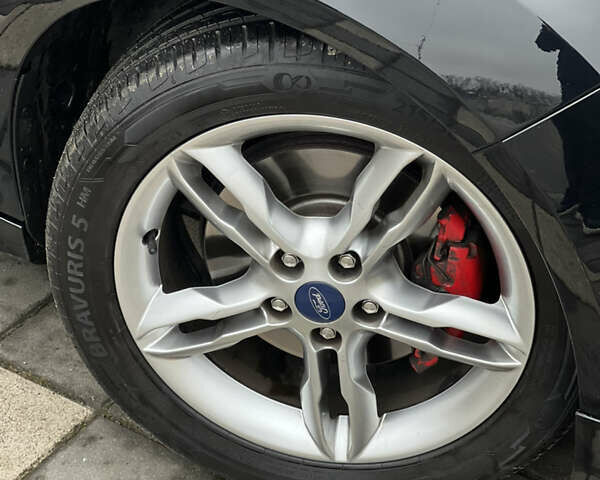 Черный Форд Фокус, объемом двигателя 1.6 л и пробегом 190 тыс. км за 7700 $, фото 18 на Automoto.ua