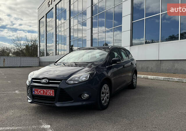 Чорний Форд Фокус, об'ємом двигуна 1.6 л та пробігом 265 тис. км за 9299 $, фото 3 на Automoto.ua
