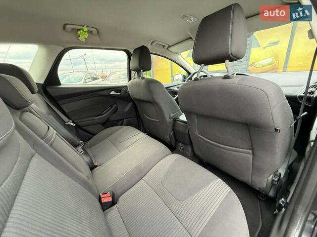 Форд Фокус 2013 в Стрые на Automoto.ua Черный Форд Фокус, объемом двигателя 1.6 л и пробегом 253 тыс. км за 7800 $, фото 38 на Automoto.ua