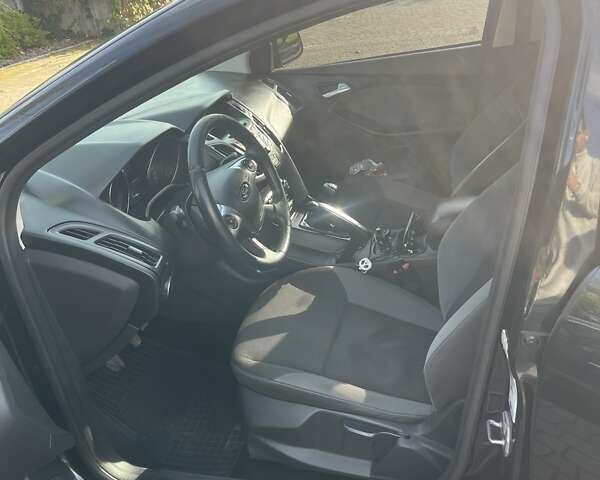 Чорний Форд Фокус, об'ємом двигуна 1.56 л та пробігом 319 тис. км за 7200 $, фото 4 на Automoto.ua