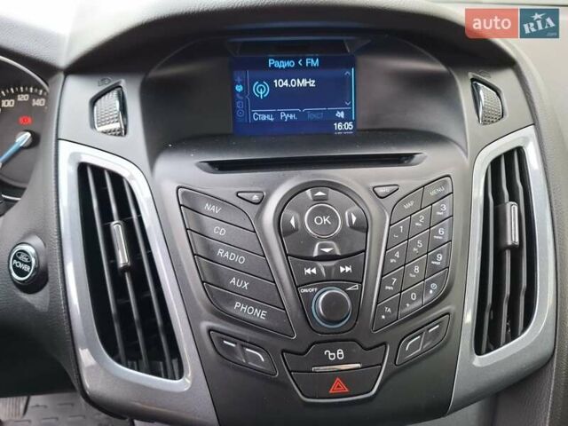 Чорний Форд Фокус, об'ємом двигуна 1.6 л та пробігом 288 тис. км за 8600 $, фото 36 на Automoto.ua