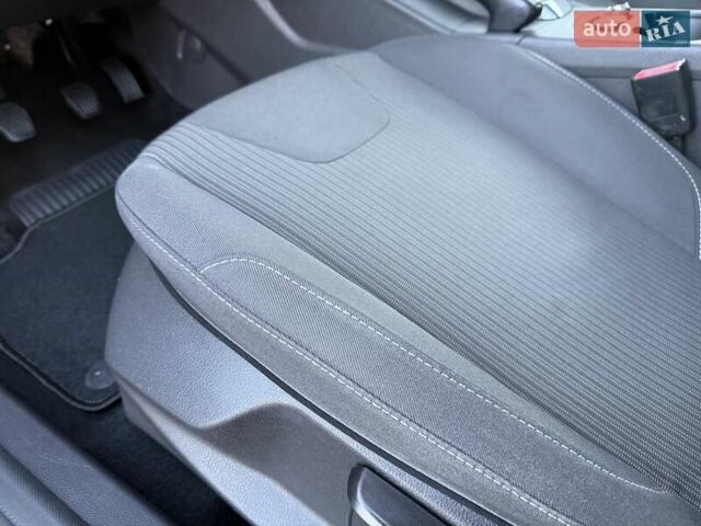 Чорний Форд Фокус, об'ємом двигуна 1.6 л та пробігом 235 тис. км за 8650 $, фото 95 на Automoto.ua