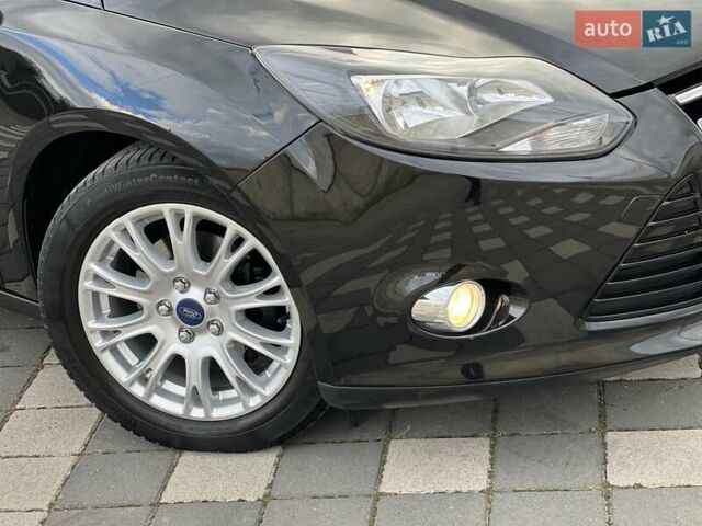 Форд Фокус 2013 в Стрые на Automoto.ua Черный Форд Фокус, объемом двигателя 1.6 л и пробегом 224 тыс. км за 8750 $, фото 11 на Automoto.ua