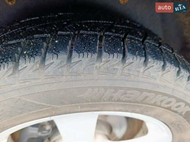 Черный Форд Фокус, объемом двигателя 2 л и пробегом 214 тыс. км за 7600 $, фото 19 на Automoto.ua