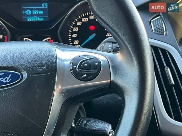 Черный Форд Фокус, объемом двигателя 1.56 л и пробегом 230 тыс. км за 8000 $, фото 11 на Automoto.ua