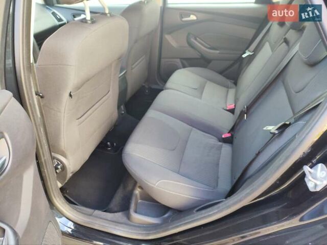 Форд Фокус 2013 в Радивилове на Automoto.ua Черный Форд Фокус, объемом двигателя 1.6 л и пробегом 260 тыс. км за 8650 $, фото 12 на Automoto.ua