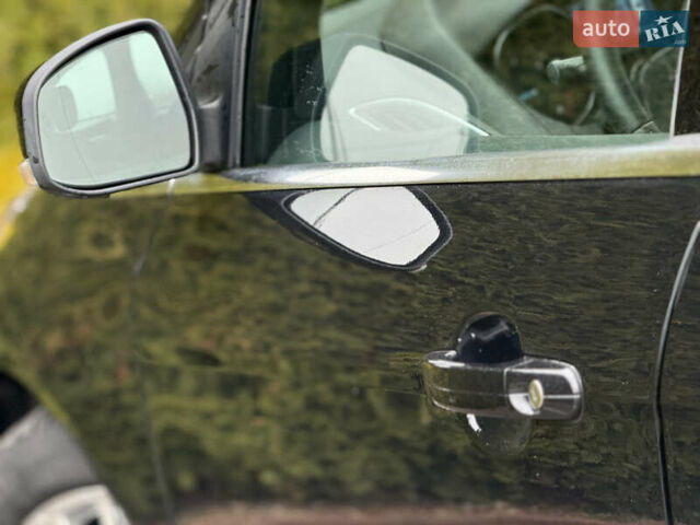 Чорний Форд Фокус, об'ємом двигуна 1.6 л та пробігом 213 тис. км за 8700 $, фото 20 на Automoto.ua