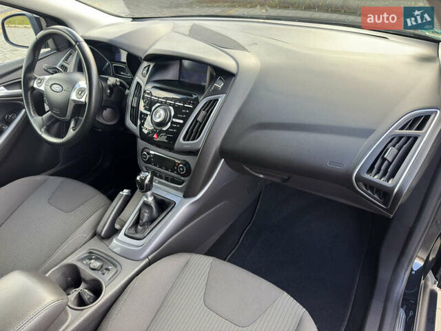 Чорний Форд Фокус, об'ємом двигуна 1.6 л та пробігом 278 тис. км за 8599 $, фото 38 на Automoto.ua