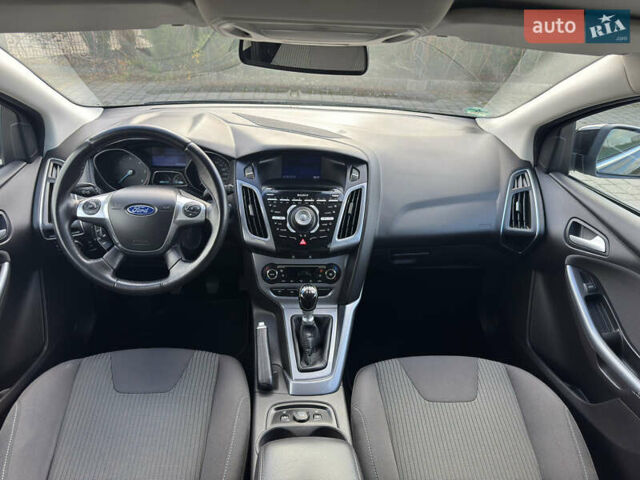 Чорний Форд Фокус, об'ємом двигуна 1.6 л та пробігом 278 тис. км за 8599 $, фото 30 на Automoto.ua