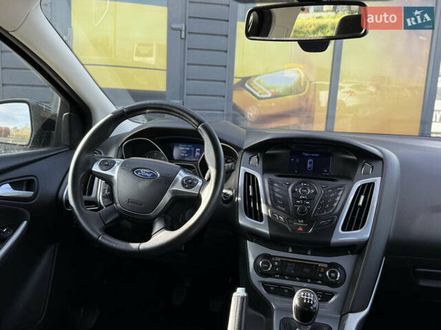 Форд Фокус 2013 у Стрые на Automoto.ua Чорний Форд Фокус, об'ємом двигуна 1.6 л та пробігом 240 тис. км за 8999 $, фото 36 на Automoto.ua