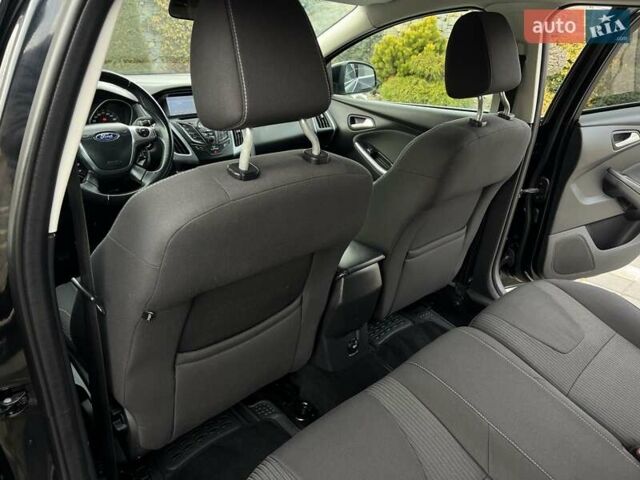 Чорний Форд Фокус, об'ємом двигуна 1.6 л та пробігом 218 тис. км за 8950 $, фото 90 на Automoto.ua