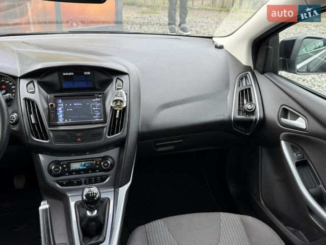Форд Фокус 2013 в Стрые на Automoto.ua Черный Форд Фокус, объемом двигателя 1.6 л и пробегом 253 тыс. км за 7800 $, фото 40 на Automoto.ua