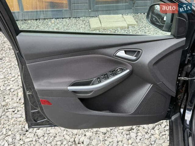 Форд Фокус 2013 в Стрые на Automoto.ua Черный Форд Фокус, объемом двигателя 1.6 л и пробегом 253 тыс. км за 7800 $, фото 47 на Automoto.ua