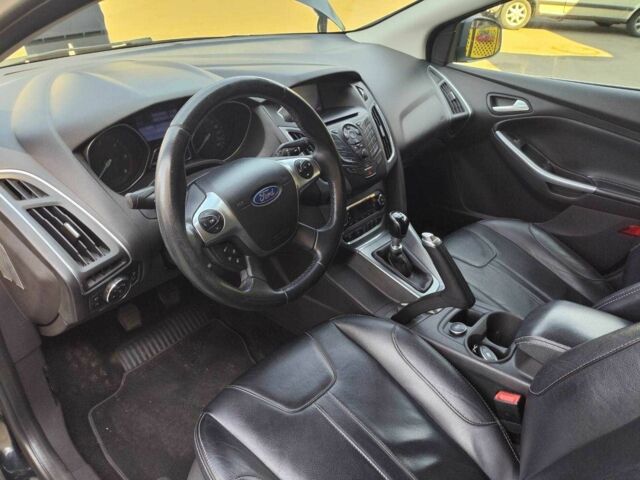 Чорний Форд Фокус, об'ємом двигуна 1.6 л та пробігом 221 тис. км за 8450 $, фото 9 на Automoto.ua