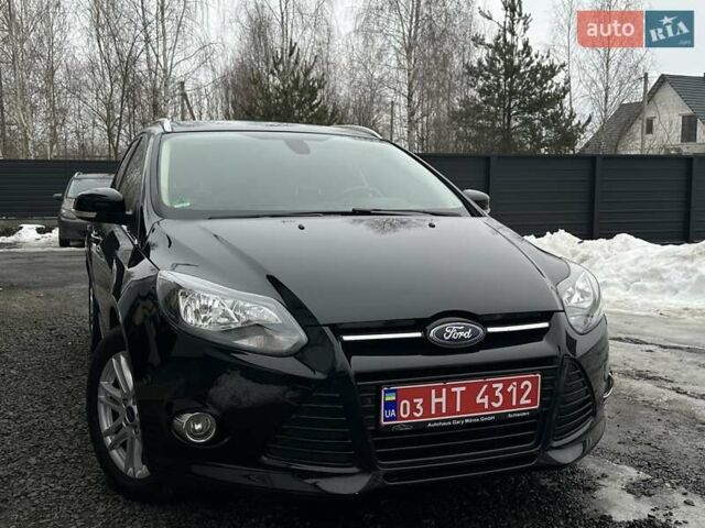 Черный Форд Фокус, объемом двигателя 1.6 л и пробегом 247 тыс. км за 7700 $, фото 4 на Automoto.ua