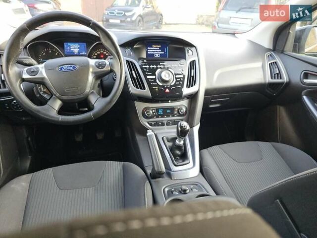 Форд Фокус 2013 у Стрые на Automoto.ua Чорний Форд Фокус, об'ємом двигуна 1.6 л та пробігом 227 тис. км за 8550 $, фото 10 на Automoto.ua