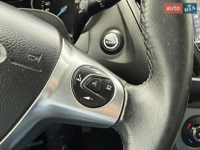 Форд Фокус 2013 в Стрые на Automoto.ua Черный Форд Фокус, объемом двигателя 1.6 л и пробегом 253 тыс. км за 7800 $, фото 55 на Automoto.ua