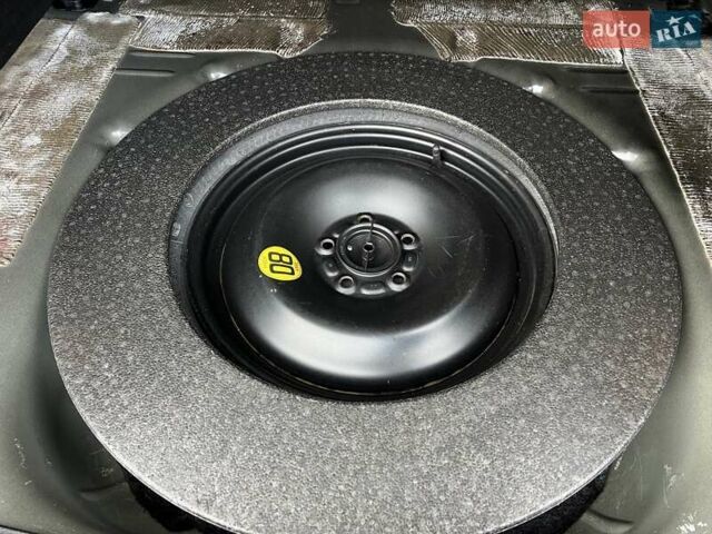 Чорний Форд Фокус, об'ємом двигуна 1.6 л та пробігом 218 тис. км за 8950 $, фото 157 на Automoto.ua