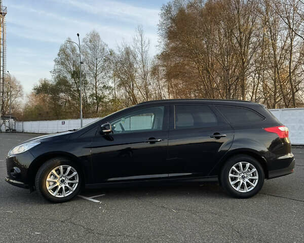 Черный Форд Фокус, объемом двигателя 2 л и пробегом 183 тыс. км за 8800 $, фото 4 на Automoto.ua