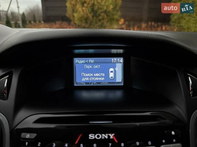 Чорний Форд Фокус, об'ємом двигуна 1.6 л та пробігом 227 тис. км за 8450 $, фото 41 на Automoto.ua