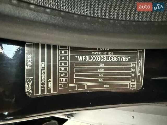 Чорний Форд Фокус, об'ємом двигуна 1.6 л та пробігом 227 тис. км за 8450 $, фото 78 на Automoto.ua
