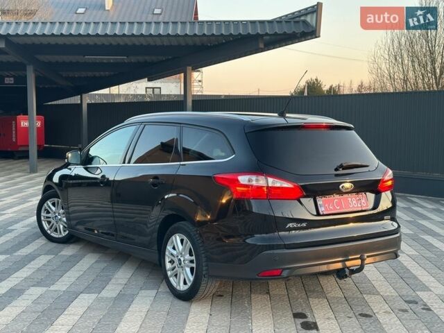 Черный Форд Фокус, объемом двигателя 1.6 л и пробегом 255 тыс. км за 8000 $, фото 33 на Automoto.ua